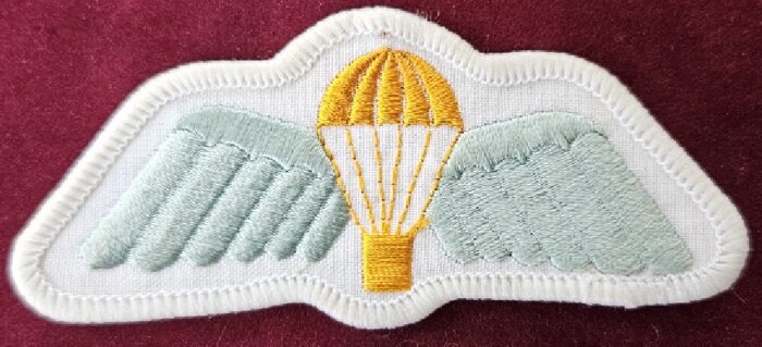 Army - Para Wings - White - 1997 Issue