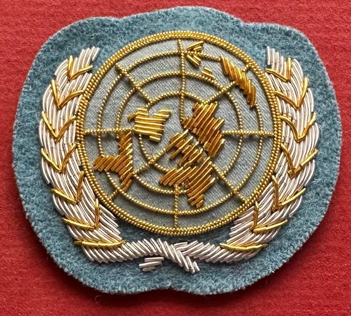 Australian Army - United Nations (UN) Deployment Bullion Beret Badge