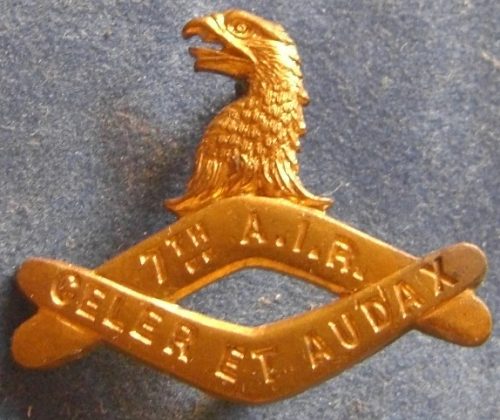 7th Australian Infantry Regiment - Brass Collar Badge (Single) - 1908 to 1912