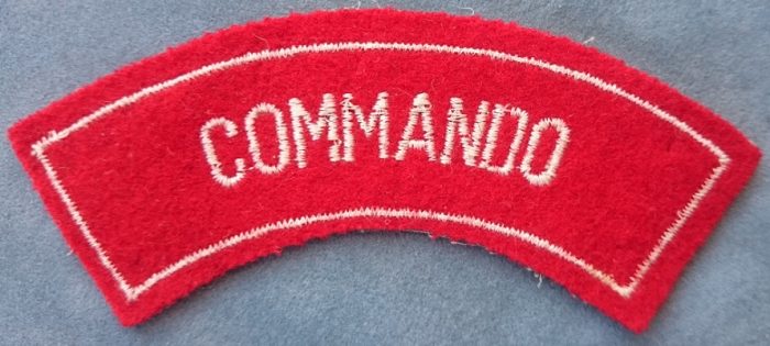 Battledress Flash - COMMANDO (Bordered)