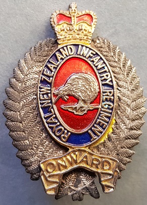 zealand rnzir infantry badge hat nz enamel regiment lugs royal metal militaria sales