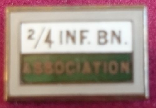 2/4th Battalion - Brass and Enamel Association Badge