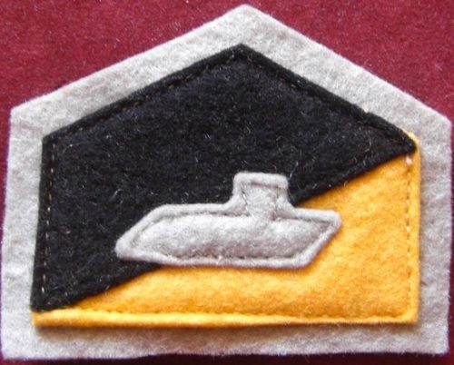 Colour Patch - 2/10th Australian Armoured Regiment (Opposing) - Image 2