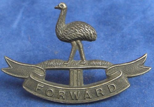 2nd Light Horse (Moreton Light Horse)(QMI) - Whitemetal collar badge - 1930 to 42 - Image 2