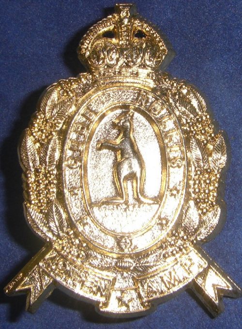 42nd Battalion (The Capricornia Regiment) - Reproduction Hat Badge - 1930 to 1942 - Image 2